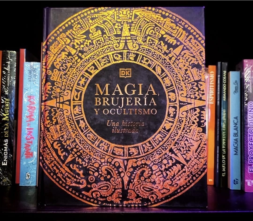 Libro “Magia, Brujería Y Ocultismo: Una Historia Ilustrada.”