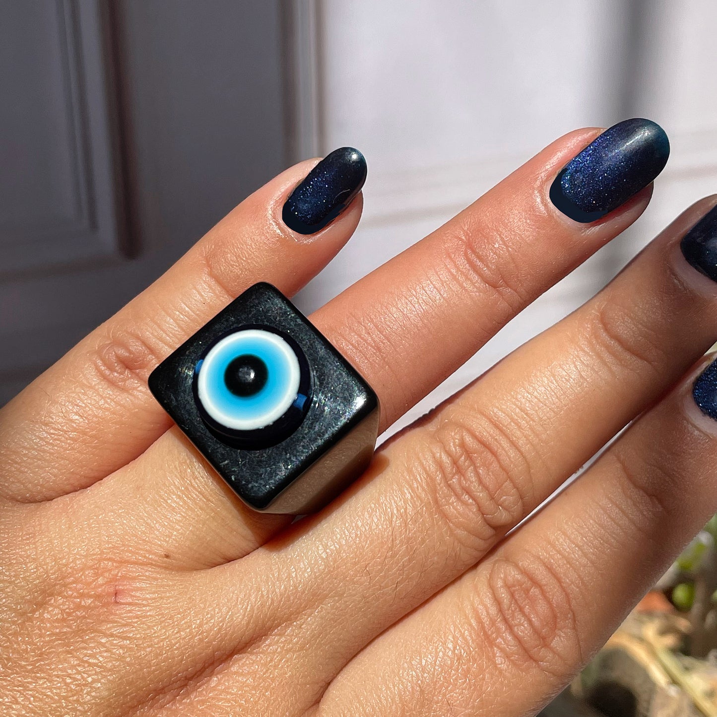 Anillo de Ojo Turco Cuadrado