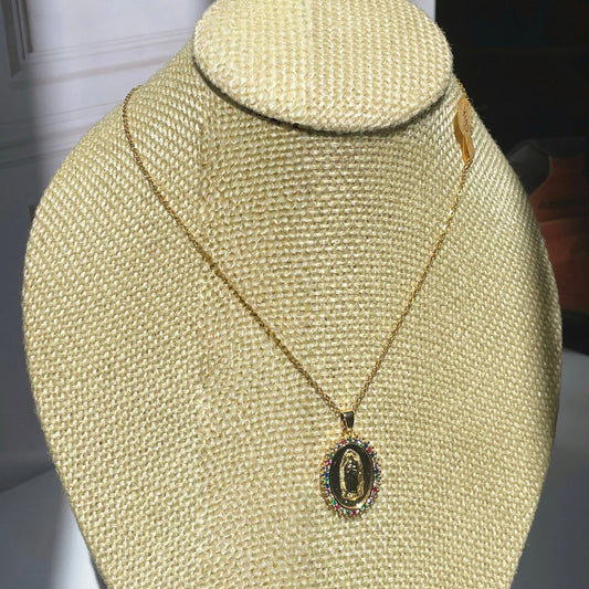 Collar de Virgen de Guadalupe con Cristales de Colores