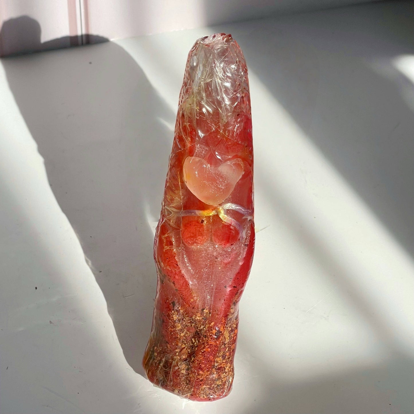 Figura de Parafina Roja de Mujer Preparada