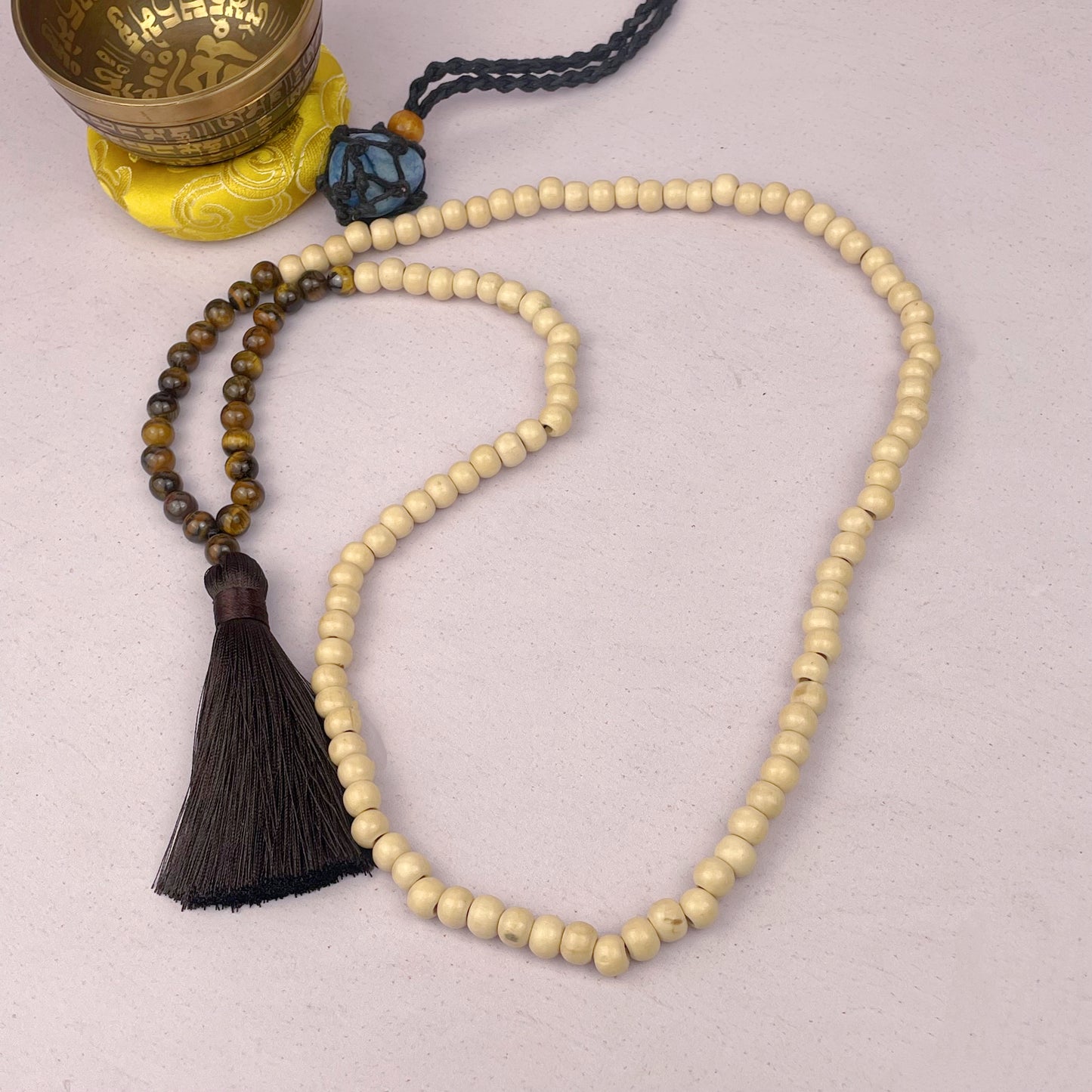 Japamala Cuentas de Madera Clara detalles Madera Oscura