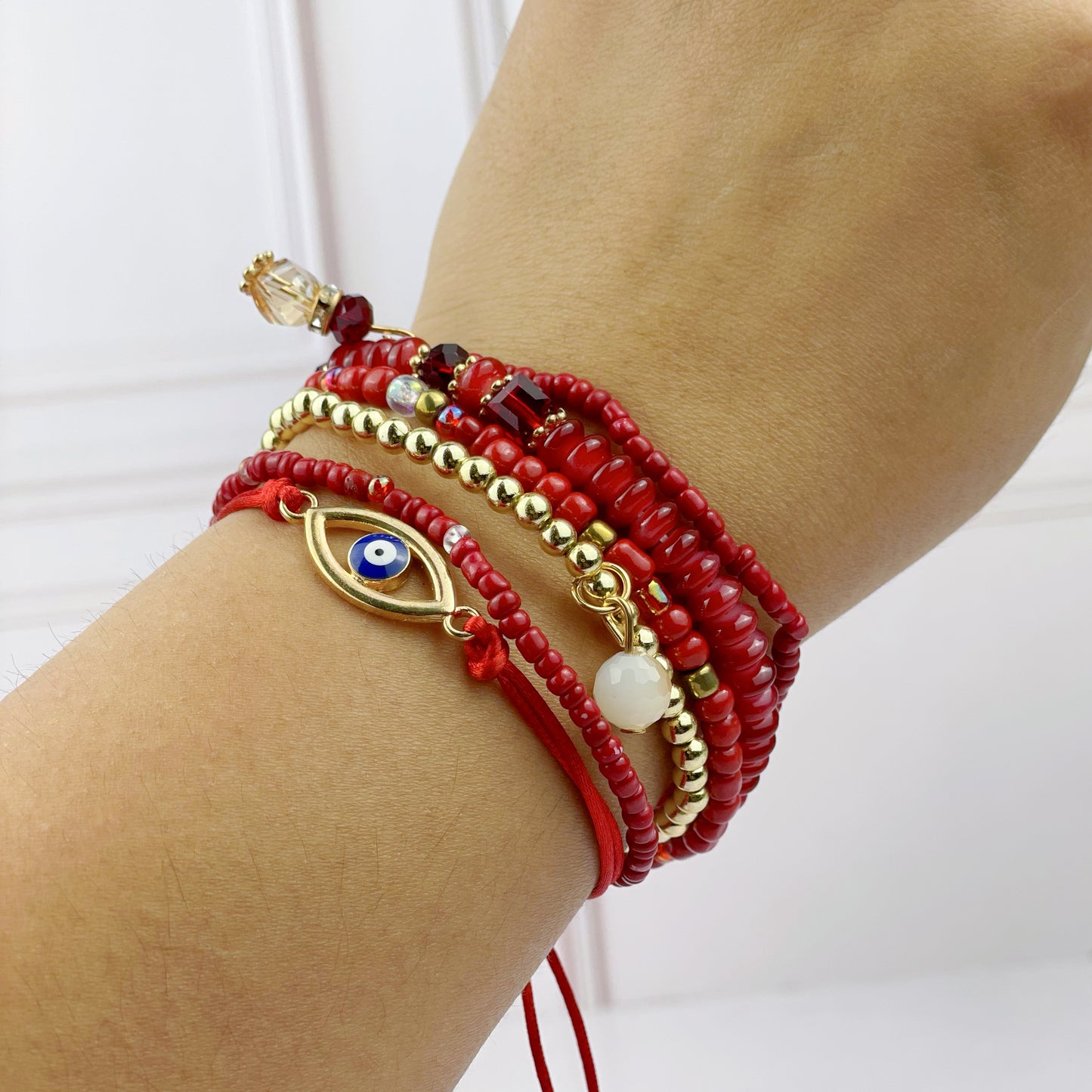Set de Pulseras Amistad (5 Colores)