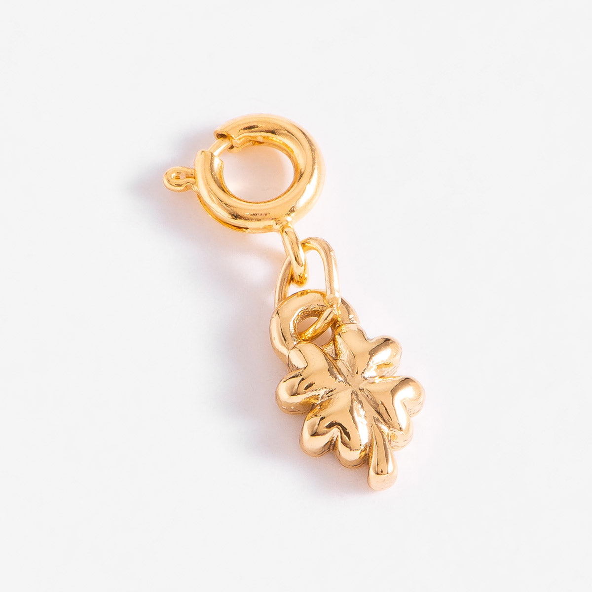 Dije de la Suerte en Forma de Trebol Baño Oro 18k NICE