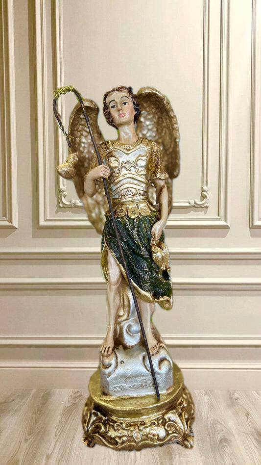 Figura del Arcángel Rafael. 40cm