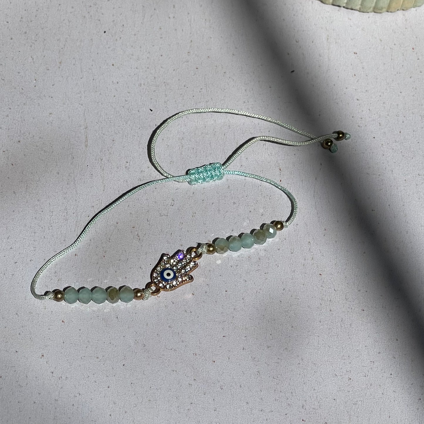 Pulseras Ajustables con Dije de Brillo