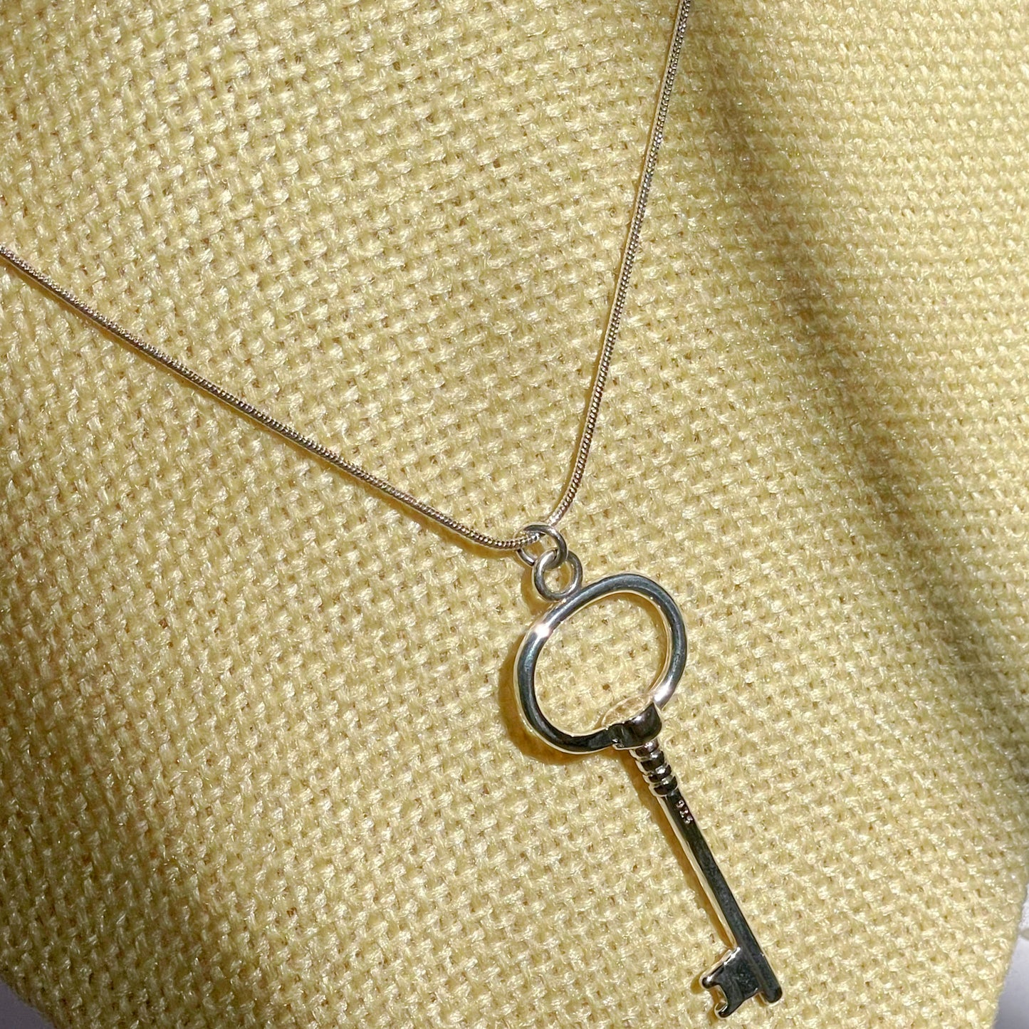 Collar Plata de Llave