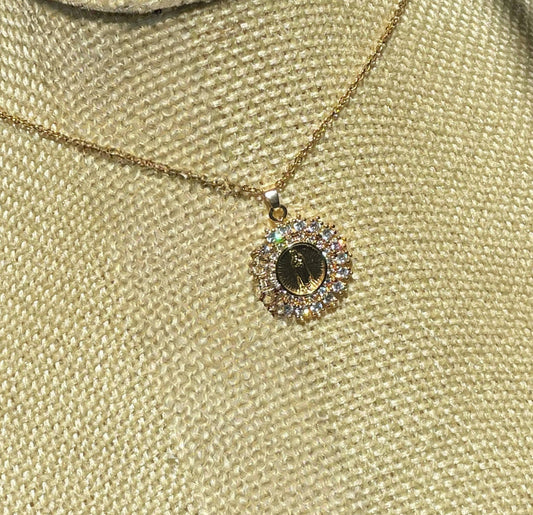 Collar de la Virgen Maria con Zirconias
