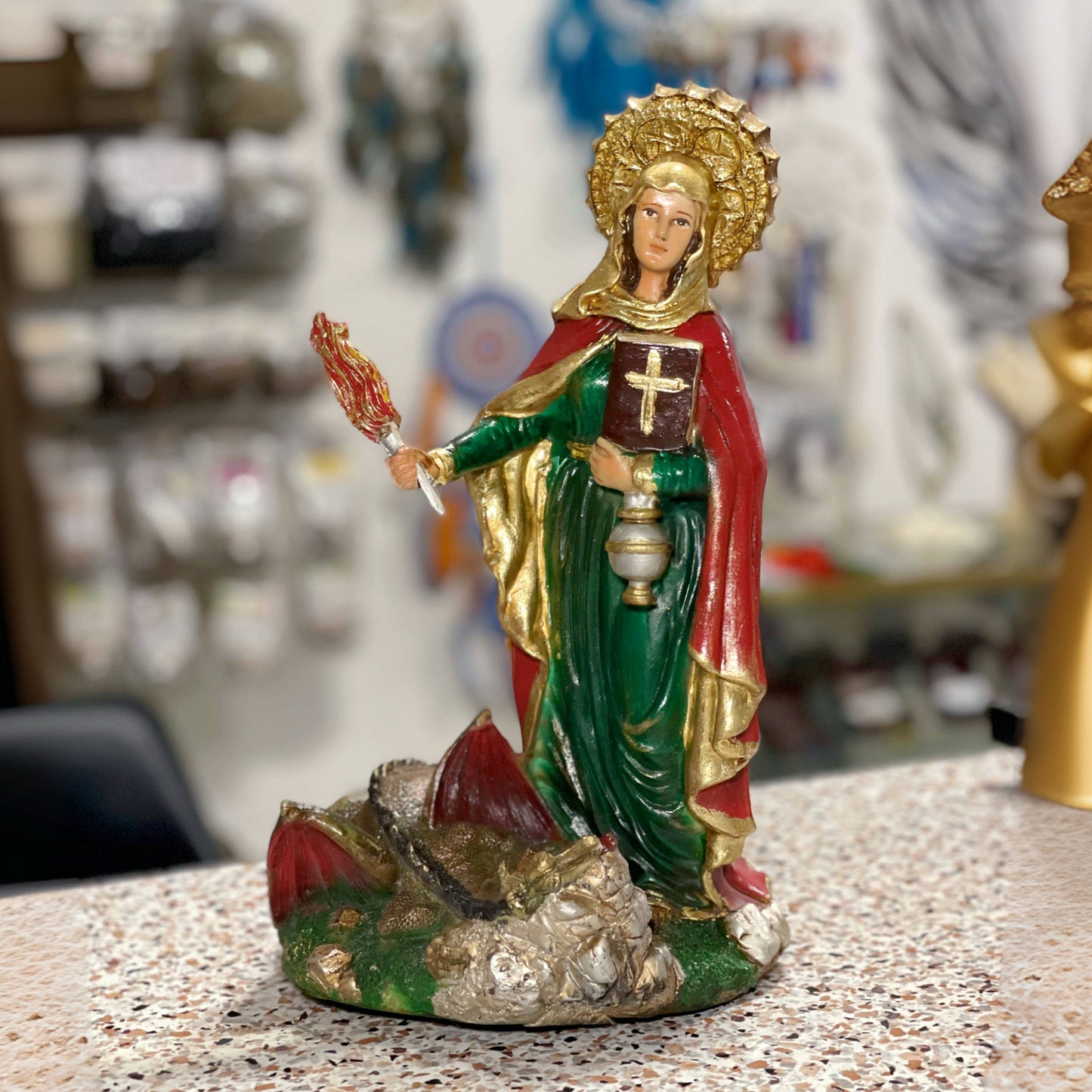 Figura de Santa Martha