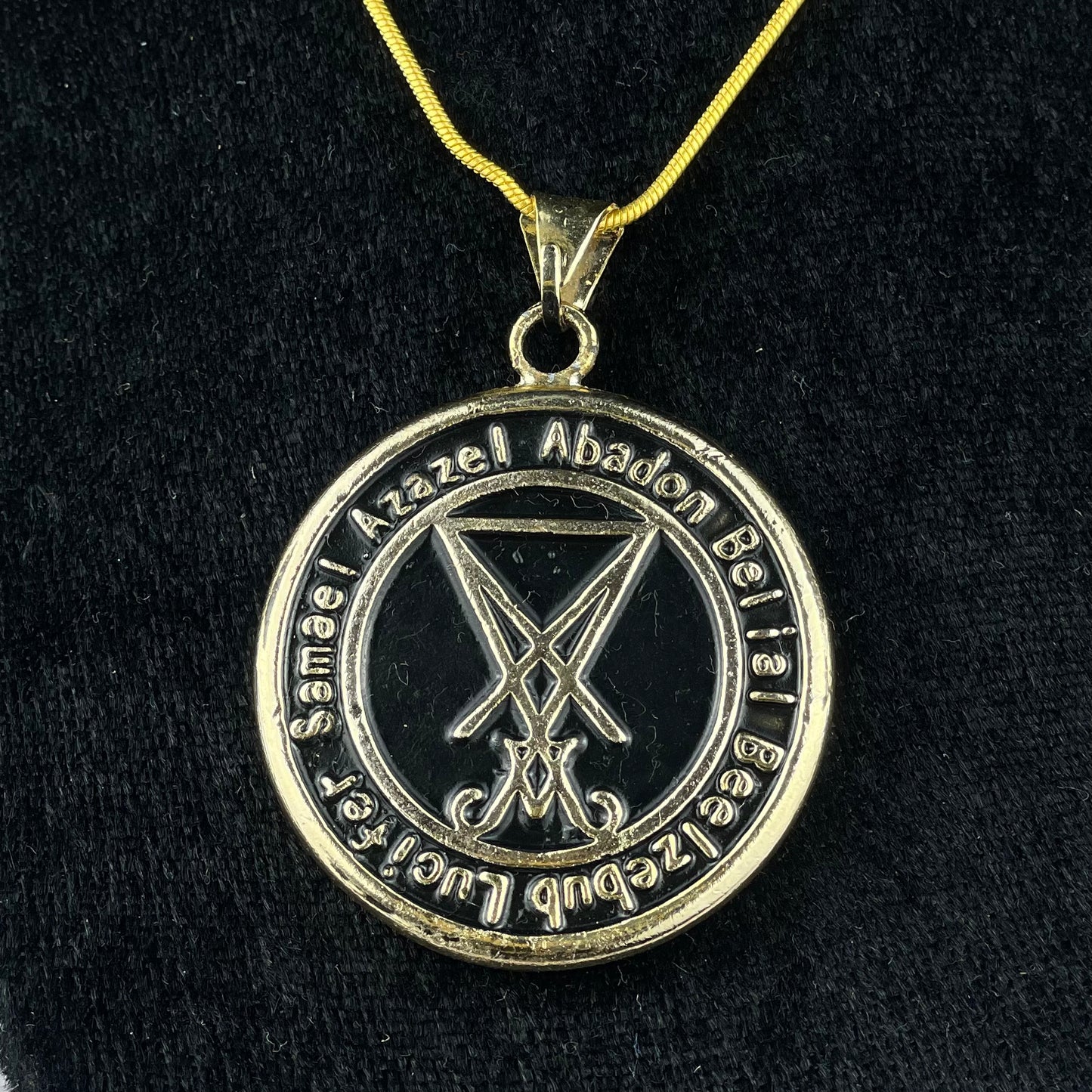 Dije del Sigilo de Lucifer con Tetagramaton