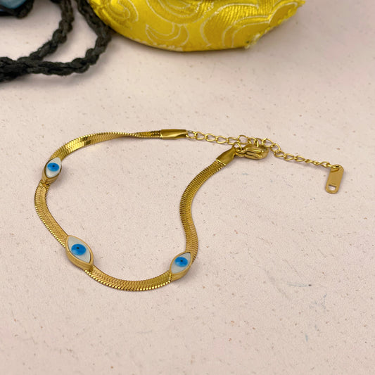 Pulsera Dorada con Ojos