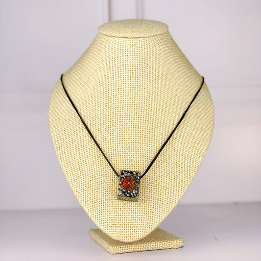 Collar de Orgonita Negro