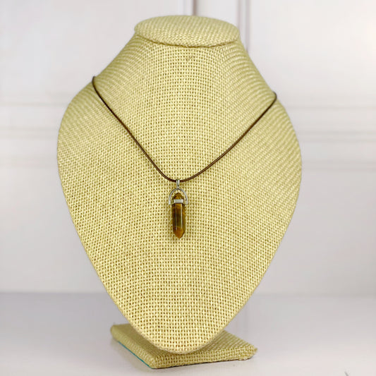 Collar de Hilo Cafe con Pendulo Ojo de Tigre