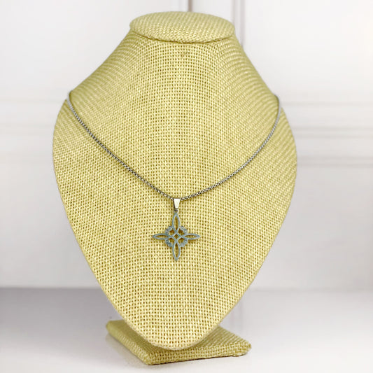 Collar de Nudo de Bruja Plateado